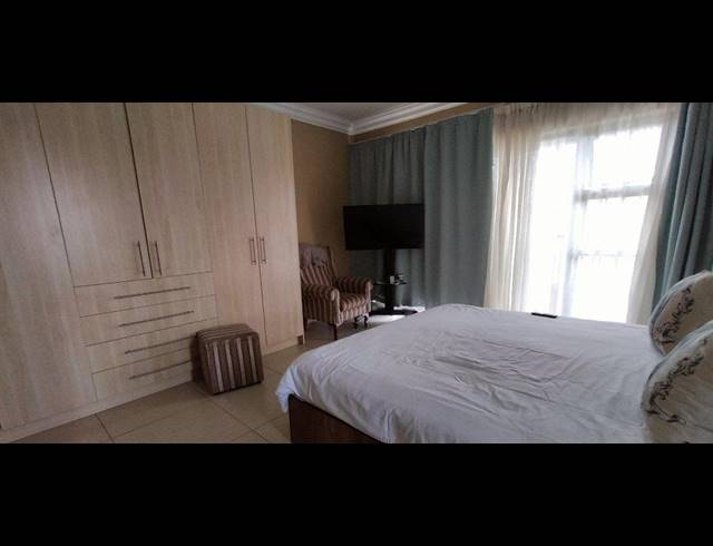 3 BEDROOM DUPLEX FOR SALE IN SHELLYVALE